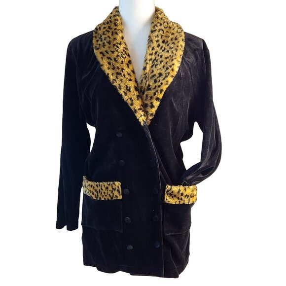 1990s Richard & Company Black Velvet Smoking Jacket Small Leopard Faux Fur Trim - Picture 3 of 8
